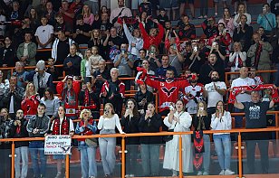 Мы решили продлить время по розыгрышу шайб НХЛ с автографом Данилы Климовича